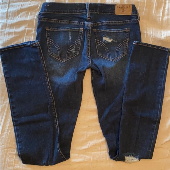 Hollister Jeans - Picture 2 of 6